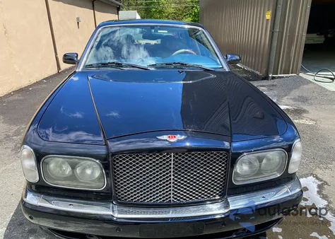 2002 Bentley Arnage z USA, uszkodzony, nr VIN SCBLC31E62CX08029